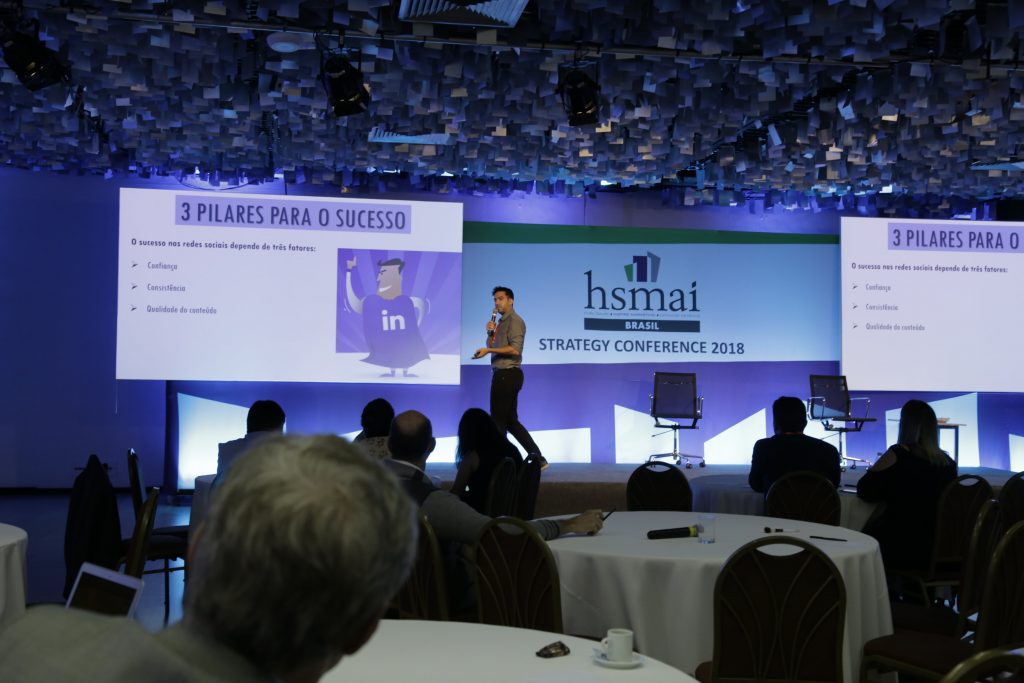 Daniel Scott fechou o evento falando sobre redes sociais.