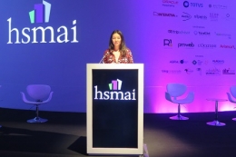 Painel debate aplicação da tecnologia na hotelaria
