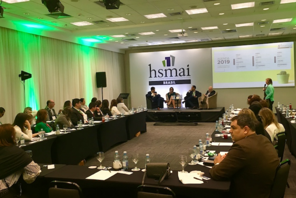 Palestra sobre Desenvolvimento Profissional fecha o evento